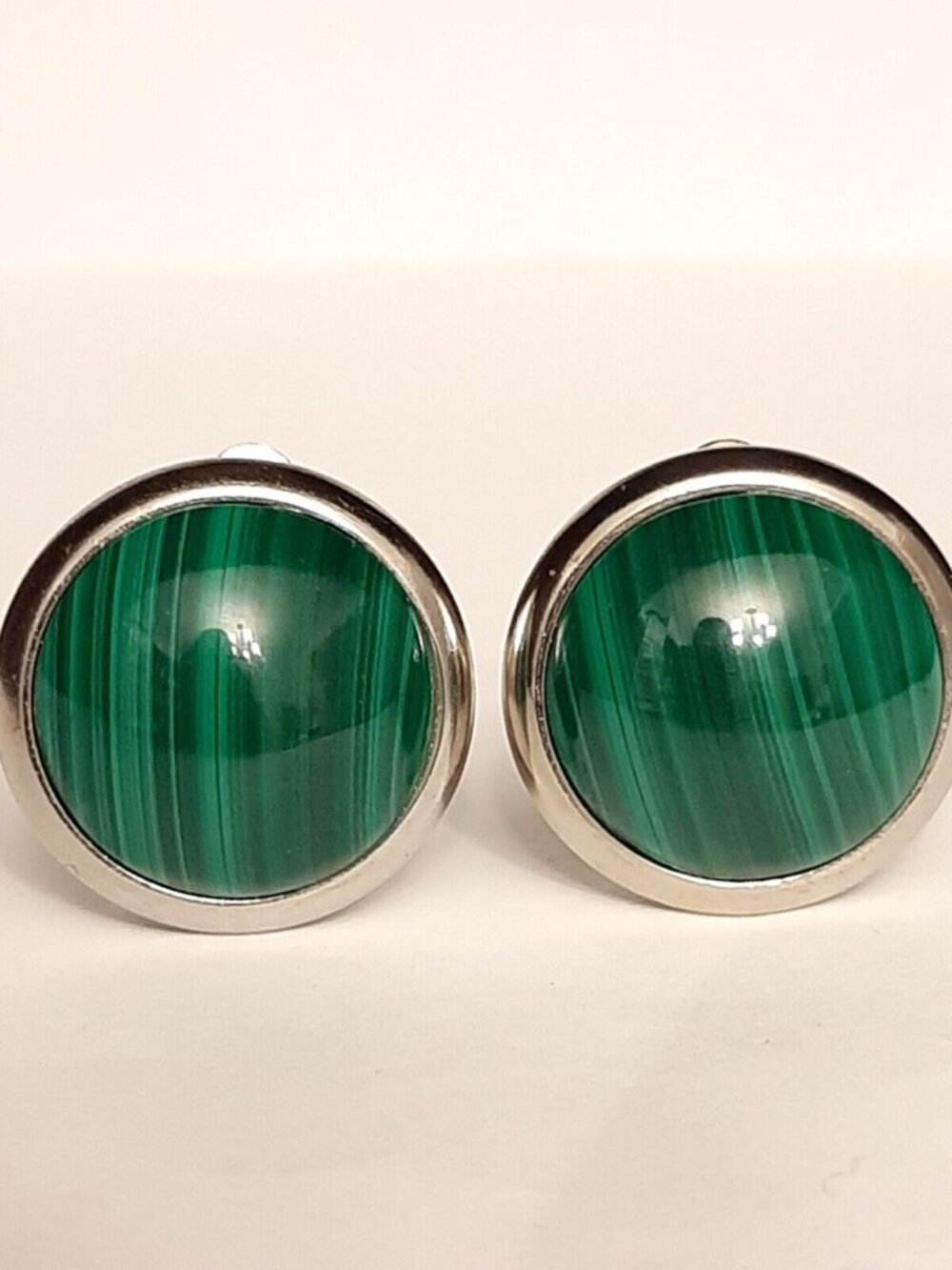 Vintage Southwestern Chunky Clip on Earrings Malachite Silver Tone Unsigned